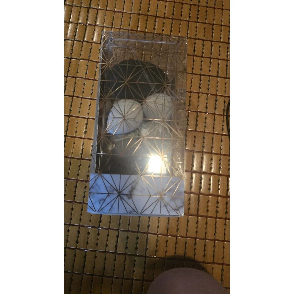 Thinkspace Beauty - 14 PC Beauty Sponge Set in Clear Organizer with 2 XL Sponges